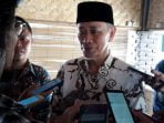 h. embay Khilafah Tidak Bisa Diterapkan di Indonesia