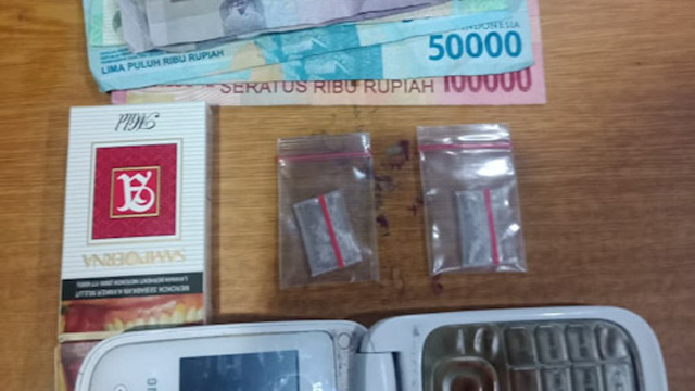 AMP Berurusan Dengan Polsek Senen