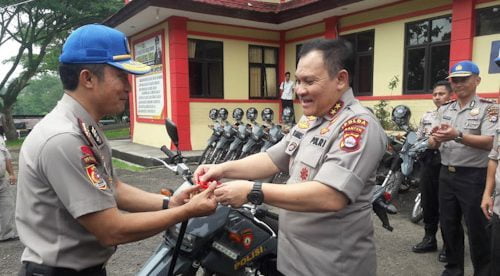 Kapolda Banten Serahkan 20 Kendaraan Raimas Untuk SPN Mandalawangi