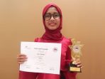 Aliya Hanifa, Peraih Gold Award Arts Festival Singapura
