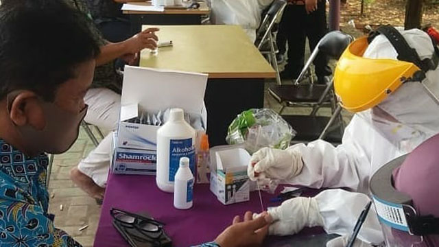Puluhan Pegawai Kecamatan Kosambi Negatif Covid-19