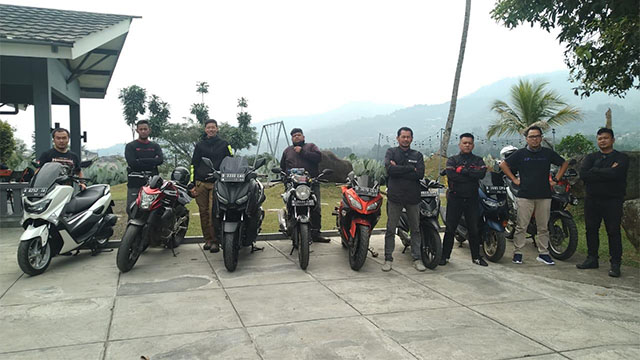 Touring Bareng, Komunitas 17Touring Lepas Kangen di Cilember