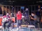 Kota Tangerang Miskin Gedung Kesenian Representatif, Musisi Hebat Pentas Musik di Gudang