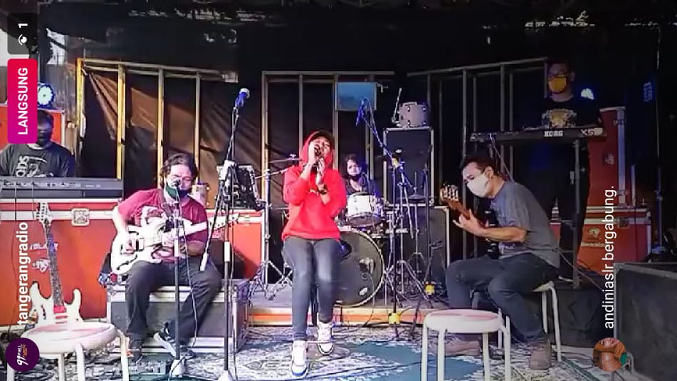 Kota Tangerang Miskin Gedung Kesenian Representatif, Musisi Hebat Pentas Musik di Gudang