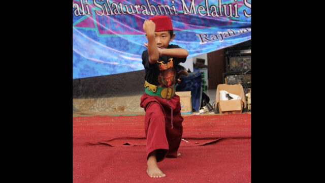 Sebbet Babe Ridwan Hidupkan Rawa Belong sebagai Kampung Jawara dan Destinasi Wisata Pencak Silat