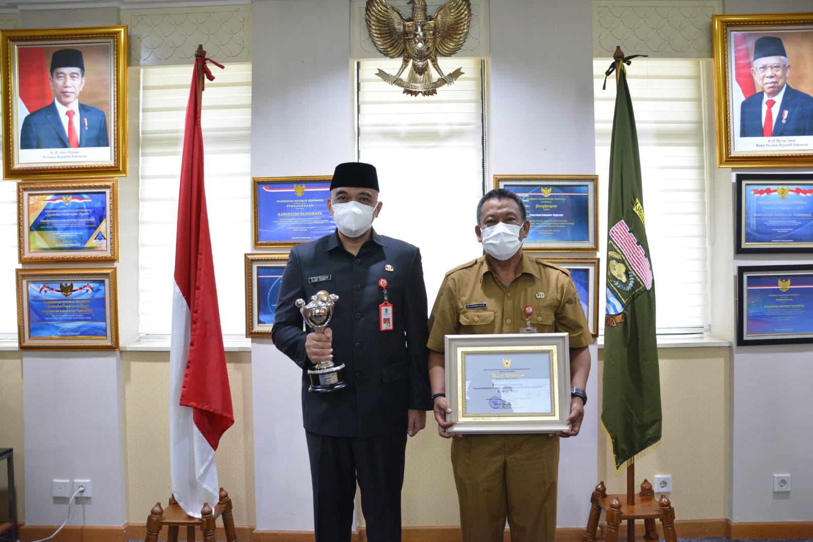 kategori produk unggulan