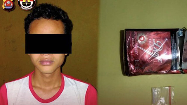 barang bukti satu bungkus rokok yang didalamnya tersimpan Narkotika Jenis Sabu seberat 0,18 gram