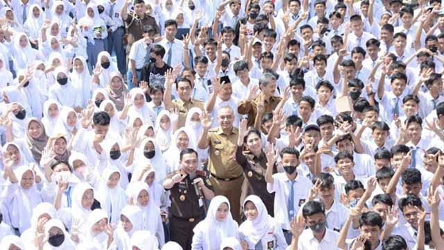 Deklarasi Damai Pelajar di SMK Yapisda Cisoka
