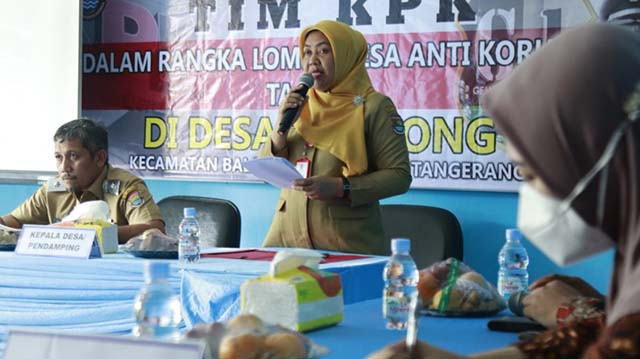 Inspektur Kabupaten Tangerang, Tini Wartini