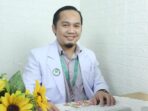 dr Fiki Aprilino Risenta, Dokter Spesialis Bedah Umum, RS Sari Asih Ciputat, Kota Tangerang Selatan