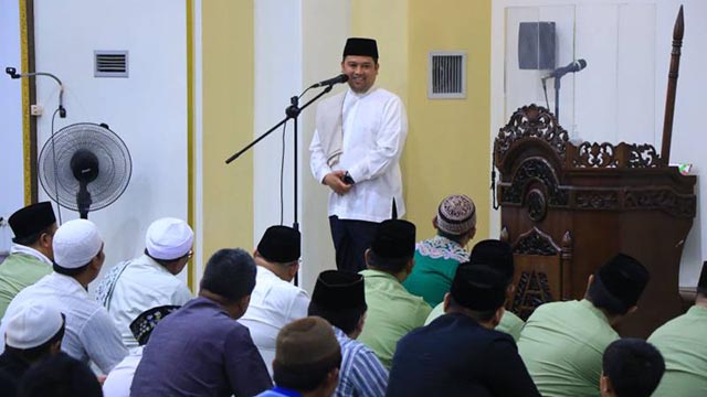 Arief Saat Tarawih, Peran Masjid Bantu Atasi Masalah Sosial