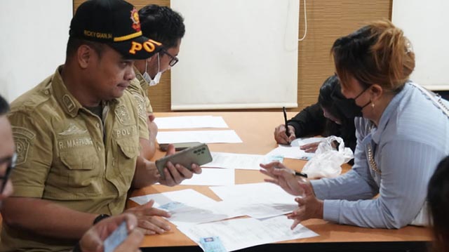 Belasan Pekerja Seks Komersial Diamankan Satpol PP