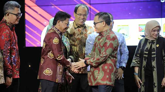 Mal Pelayanan Publik