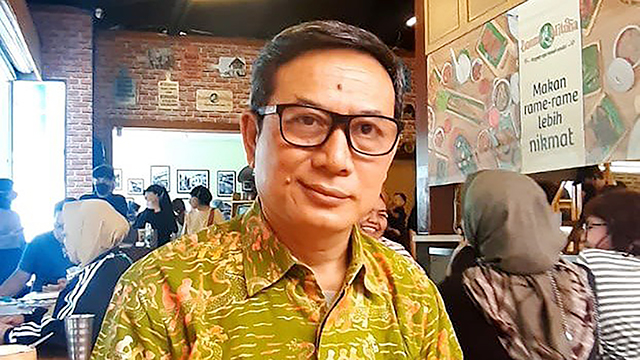 Budi Sabarudin adalah seorang penyintas stroke