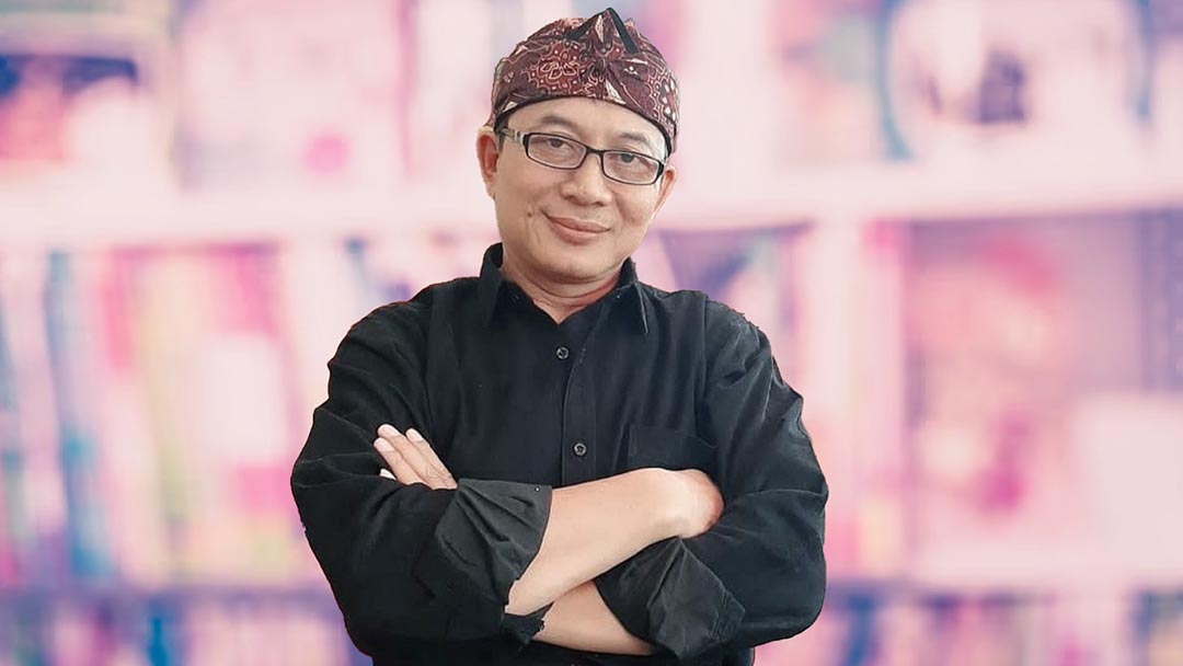 Kupat Tahu Sang Kakek dan Perempuan Berdaster Merah
