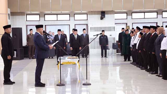 Pelantikan Kepala Dinas
