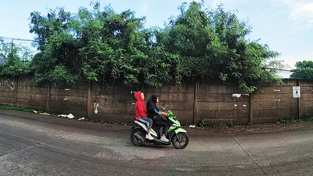 Jalan Raya Legok