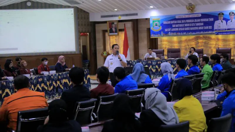 Peluncuran Aplikasi Bantuan Sosial Pendidikan Tinggi