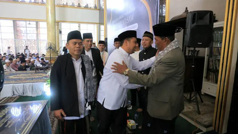 Peresmian Masjid Jami' Al Mubarok Kreo