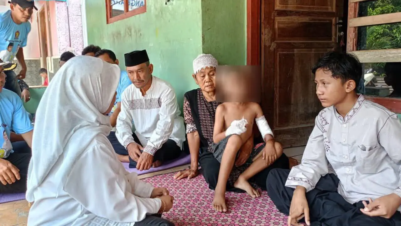 Korban Truk Tanah