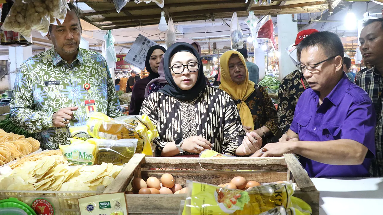 pasar gudang