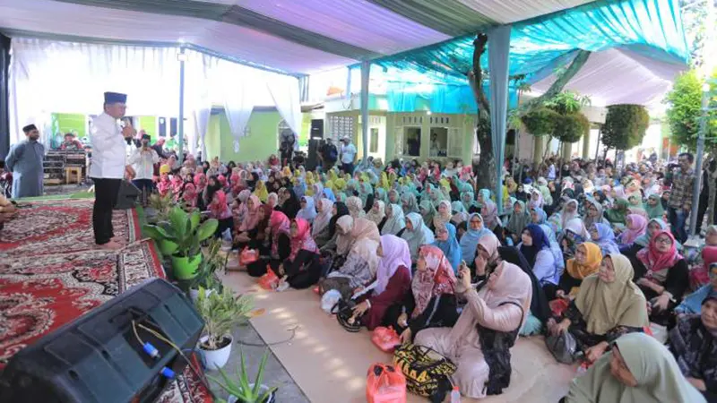 Wali Kota Tangerang Ajak Masyarakat Teladani Akhlak Rasulullah dan Peduli Lingkungan Lewat Gerakan Sedekah Sampah Maulid Nabi