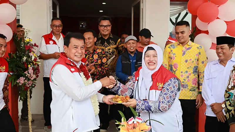 Bupati Tangerang Resmikan Gerai Koperasi Merah Putih Kelurahan Medang gerai koperasi medang