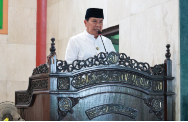 bupati tangerang salat jumat bersama di masjid Al Marwah Teluknaga