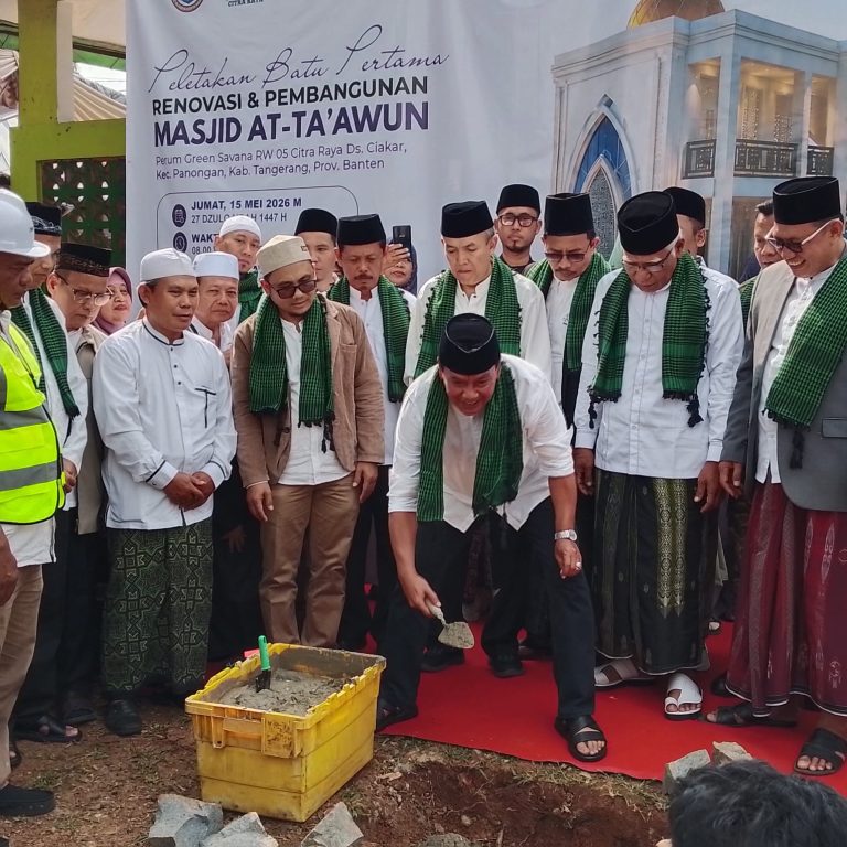 Bupati Tangerang peletakan batu pertama pembangunan Masjid At Ta’awun di kawasan Perumahan Green Savana Citra Raya