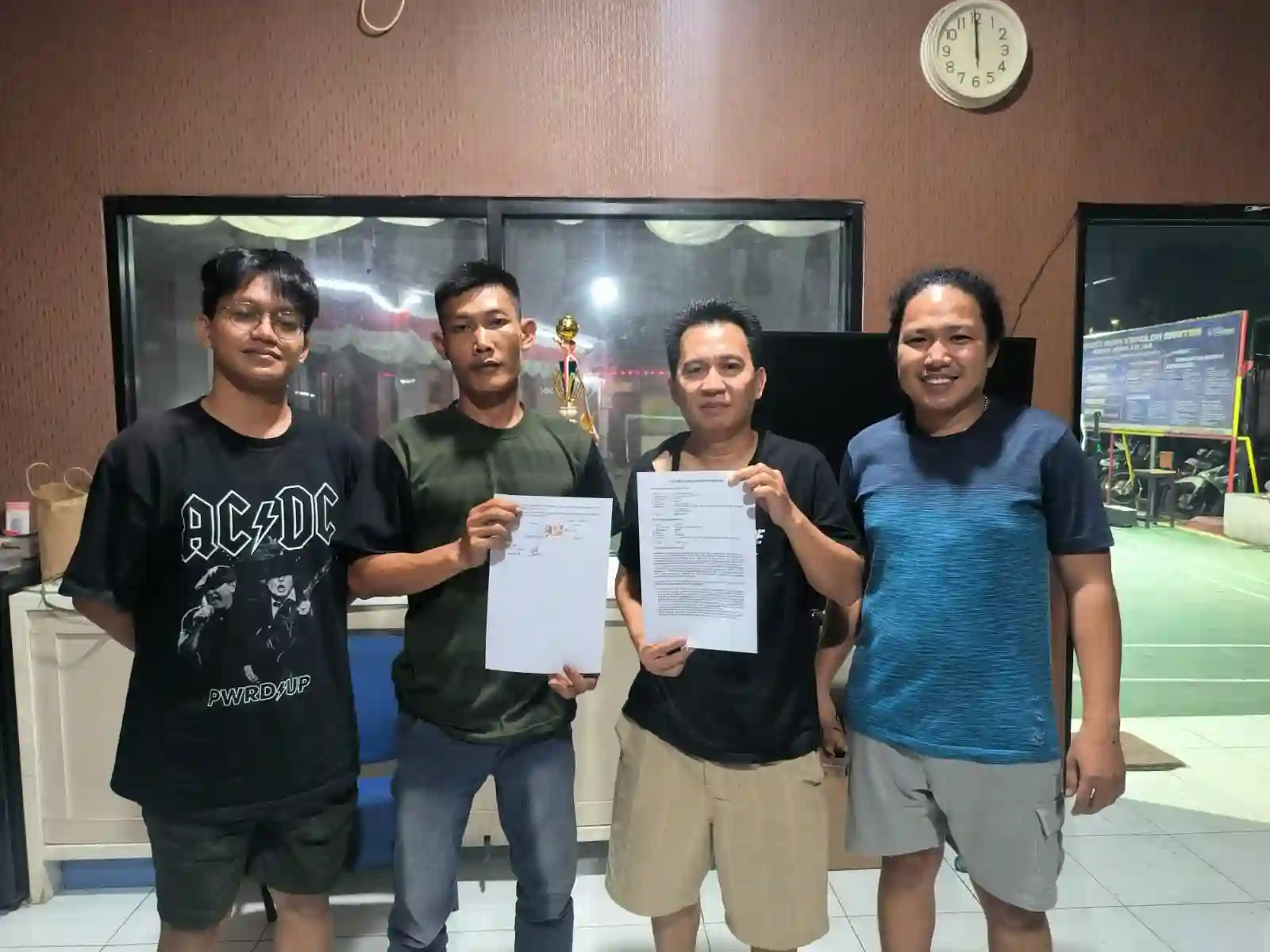 Pengendara berselesih di jalan otonom cikupa