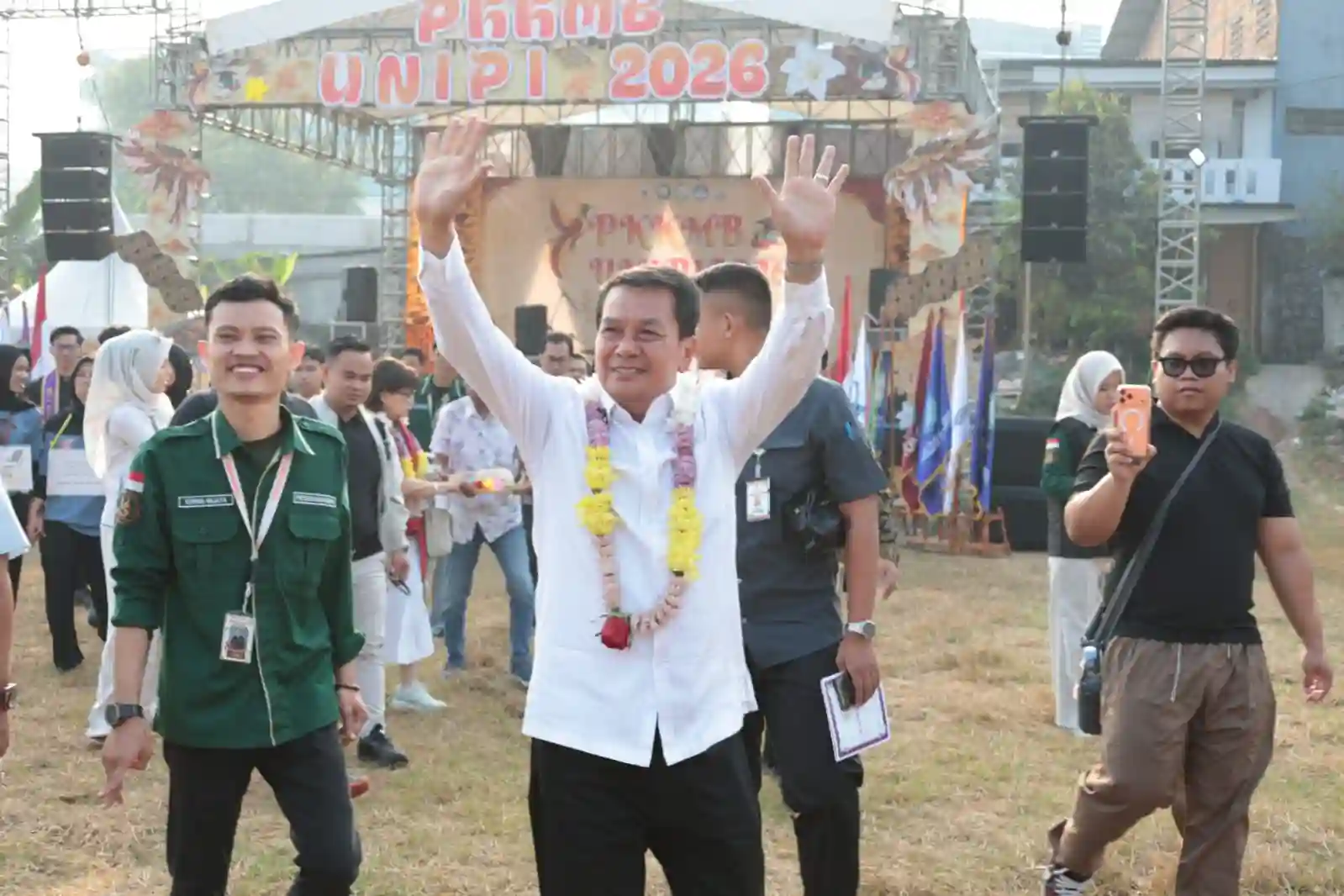 Bupati Maesyal Buka PKKMB UNIPI 2026, Dorong Mahasiswa Baru Jadi SDM Unggul