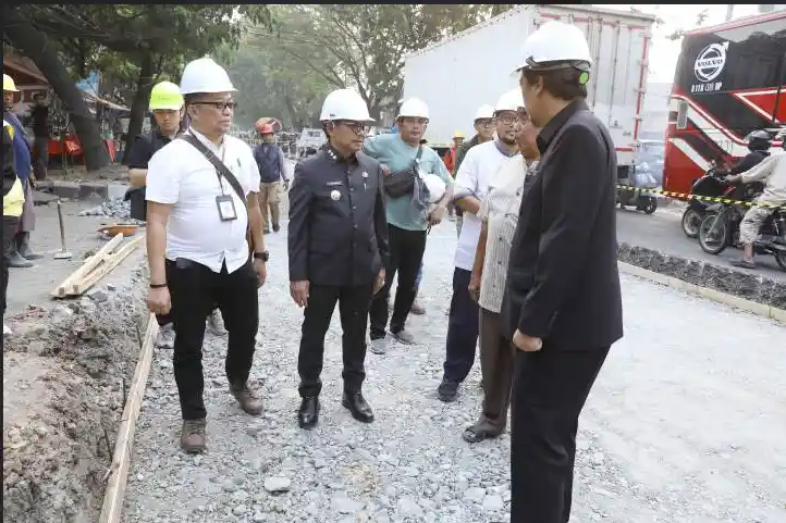 Sachrudin Tinjau Perbaikan Jalan M. Toha