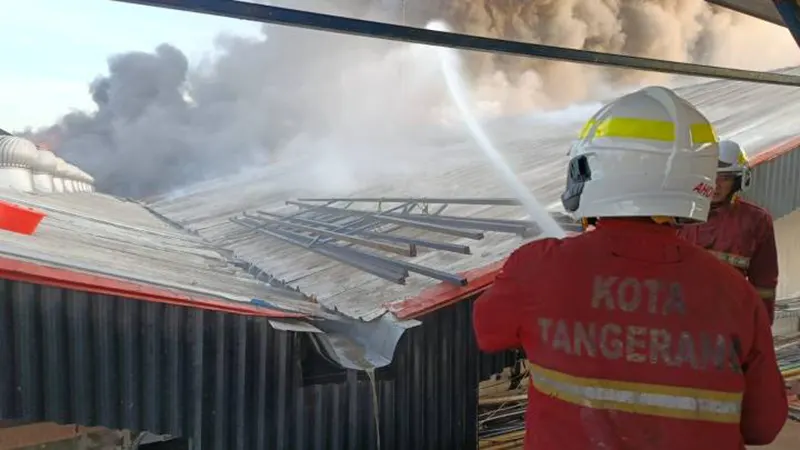 Kebakaran Pabrik di Batuceper Tangerang Berdampak 20 Persen Area