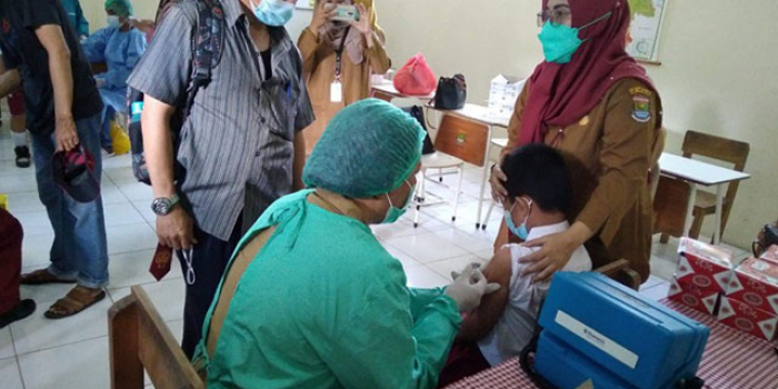 vaksinasi kabupaten tangerang